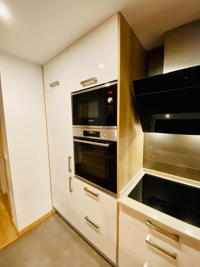 Lovely Apartment For Family And Group Of Friends Povoa de Santa Iria Exterior foto
