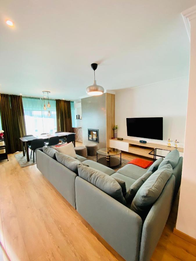 Lovely Apartment For Family And Group Of Friends Povoa de Santa Iria Exterior foto
